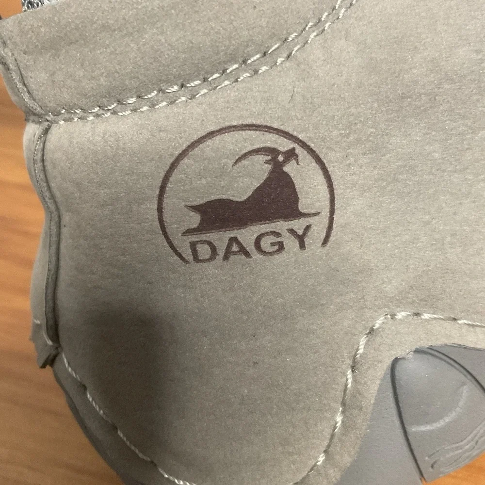 DAGY Barefoot Women's Size 10 Handmade Suede‎ High Hiking Boots Casual Sneakers
